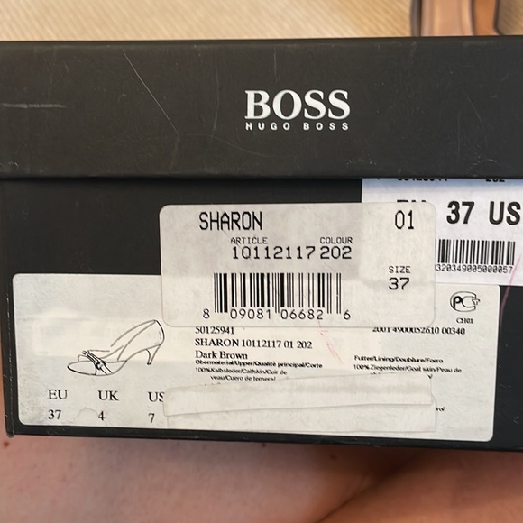 Hugo Boss open toe kitten heeled shoes - Picture 3 of 7